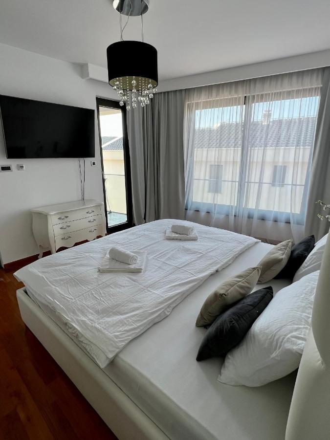 プリモシュテンLuxury Laurus Penthouse With Awesome Sea Viewアパートメント エクステリア 写真